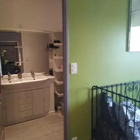 Le Logis D'antigny Nocleg ze śniadaniem