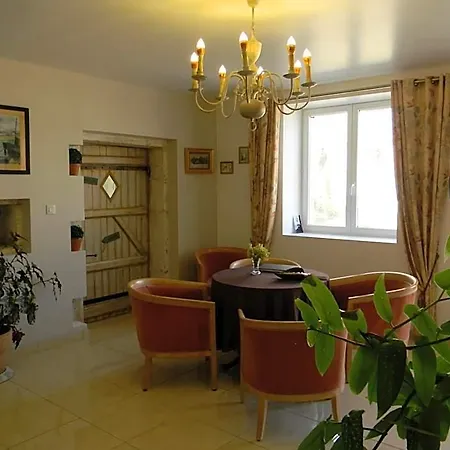 Le Logis D'antigny 3*