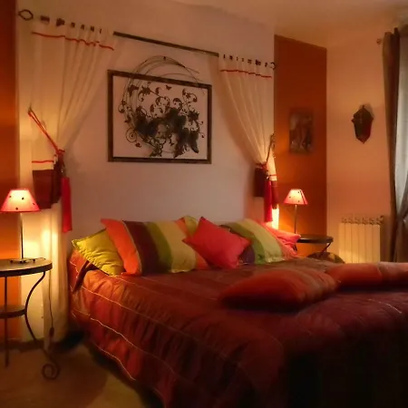 Bed & Breakfast Le Logis D'antigny Val-du-Mignon